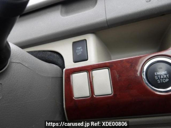 Used 2012 AT toyota noah ZRR70W Image[26]