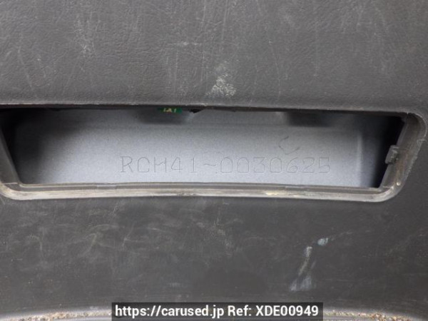 Used 1999 AT toyota regius-wagon RCH41W Image[17]