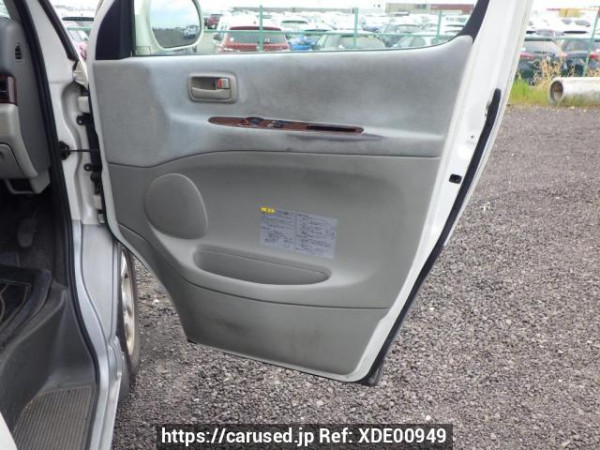 Used 1999 AT toyota regius-wagon RCH41W Image[22]