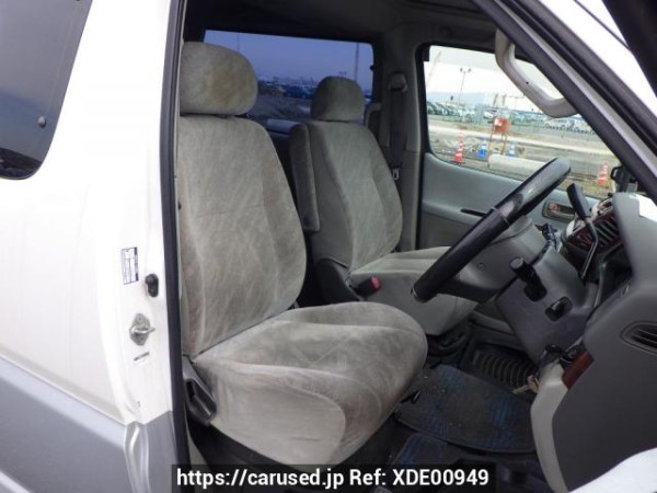 Used 1999 AT toyota regius-wagon RCH41W Image[24]