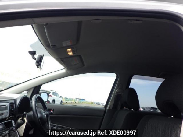 Used 2004 AT toyota wish ZNE10G Image[23]