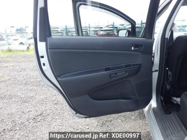 Used 2004 AT toyota wish ZNE10G Image[28]