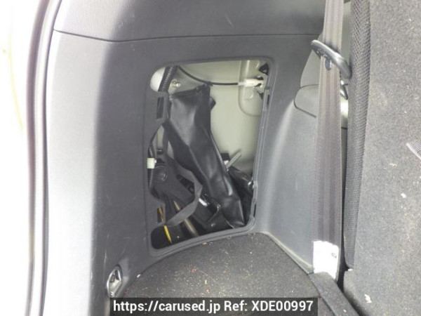 Used 2004 AT toyota wish ZNE10G Image[52]