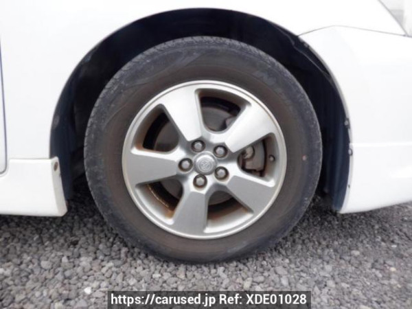 Used 2004 AT toyota wish ZNE10G Image[26]