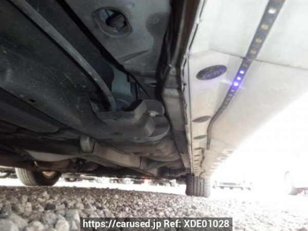 Used 2004 AT toyota wish ZNE10G Image[34]