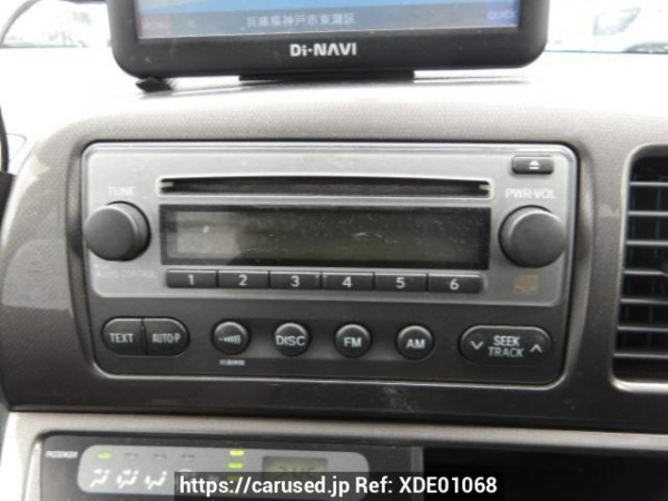 Used 2004 AT toyota wish ZNE10G Image[19]