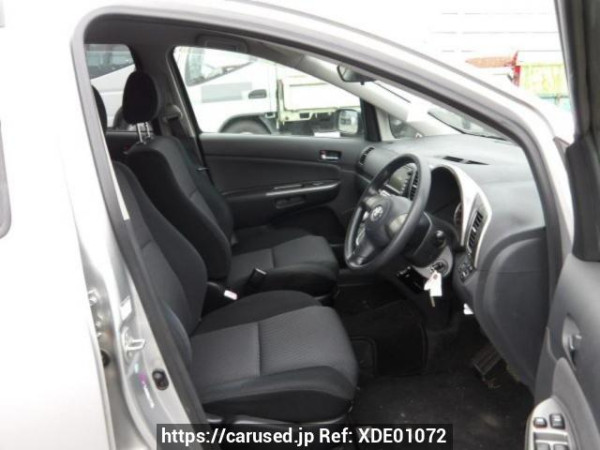 Used 2005 AT toyota wish ZNE10G Image[9]