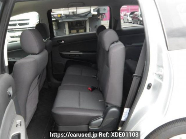 Used 2004 AT toyota wish ZNE10G Image[13]