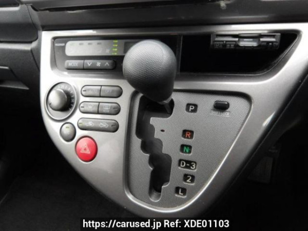 Used 2004 AT toyota wish ZNE10G Image[21]