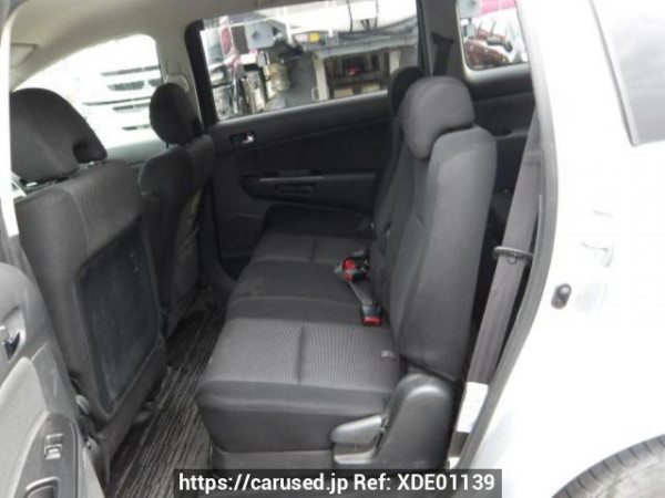 Used 2003 AT toyota wish ZNE10G Image[13]