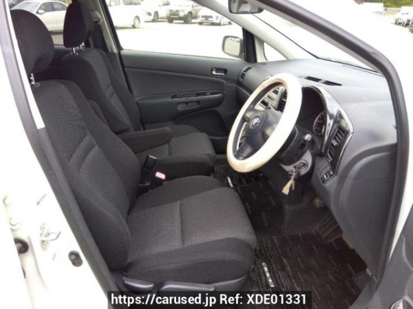 Used 2004 AT toyota wish ZNE10G Image[12]