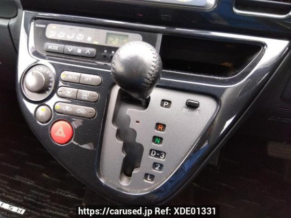 Used 2004 AT toyota wish ZNE10G Image[24]
