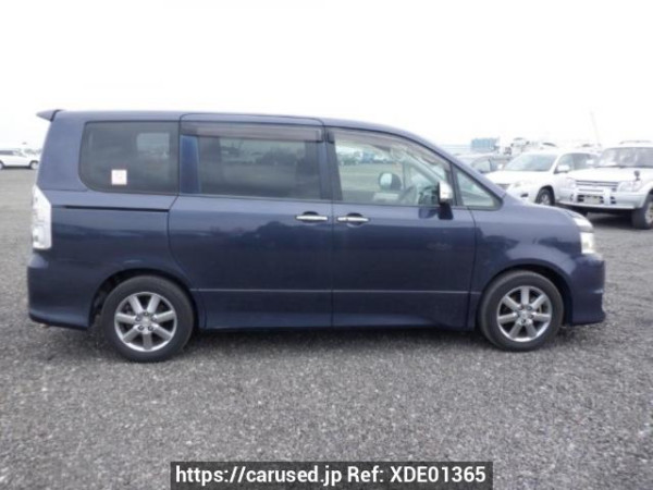 Used 2010 AT toyota voxy ZRR70W Image[7]