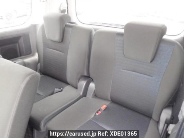 Used 2010 AT toyota voxy ZRR70W Image[16]