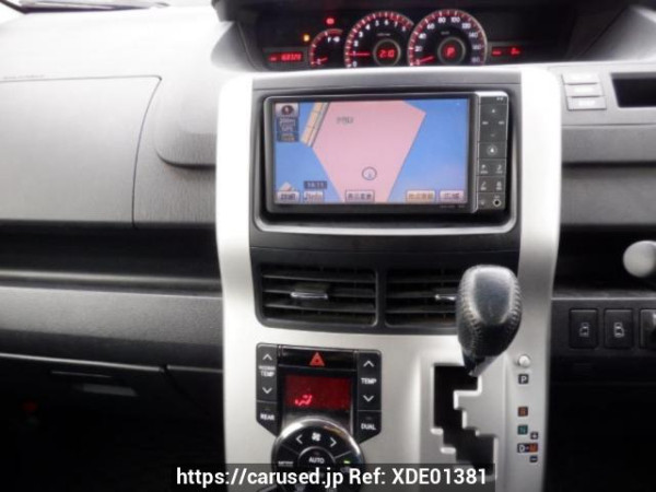 Used 2010 AT toyota voxy ZRR70W Image[20]
