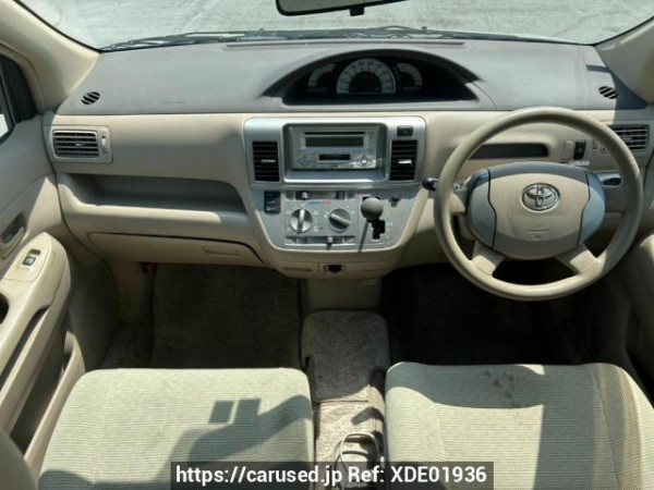 Used 2004 AT toyota raum NCZ20 Image[17]