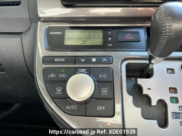 Used 2008 AT toyota wish ZNE10G Image[26]
