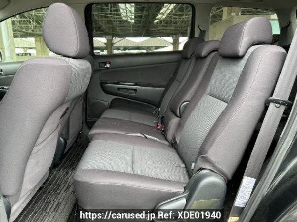 Used 2004 AT toyota wish ZNE10G Image[16]