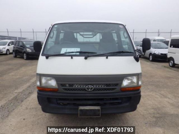 Used 2002 AT toyota regiusace-van RZH102V Image[1]