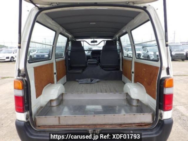 Used 2002 AT toyota regiusace-van RZH102V Image[8]