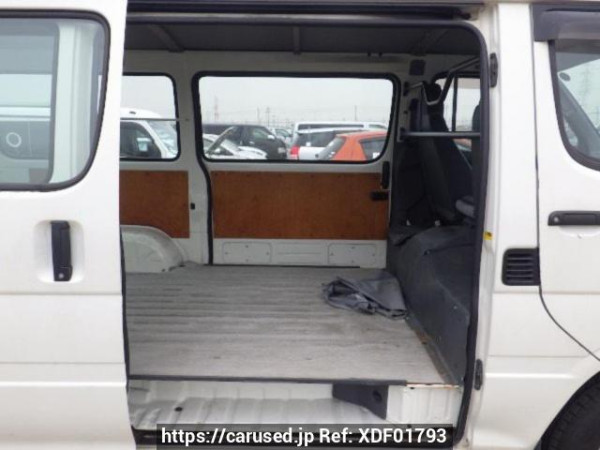 Used 2002 AT toyota regiusace-van RZH102V Image[14]