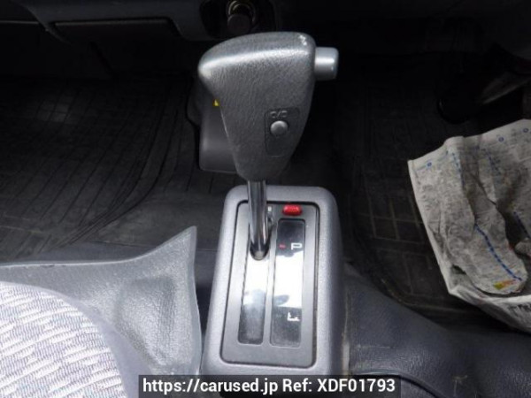 Used 2002 AT toyota regiusace-van RZH102V Image[20]