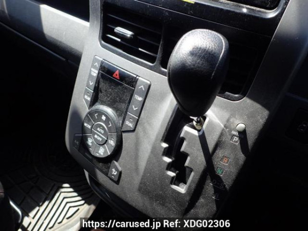 Used 2008 AT toyota noah ZRR75G Image[20]