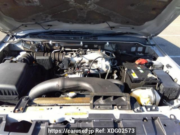 Used 2006 AT mitsubishi pajero V93W Image[10]