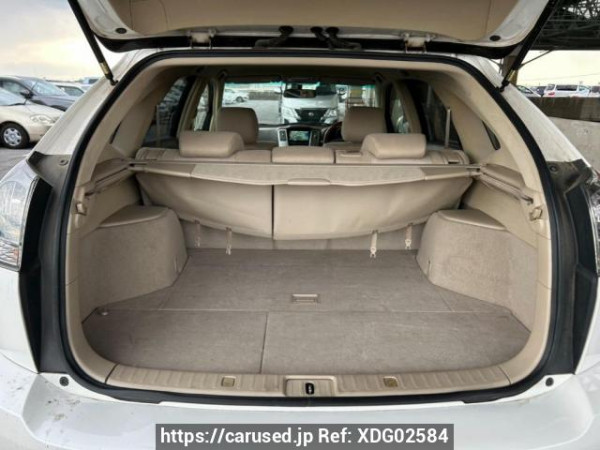 Used 2003 AT toyota harrier MCU30W Image[8]