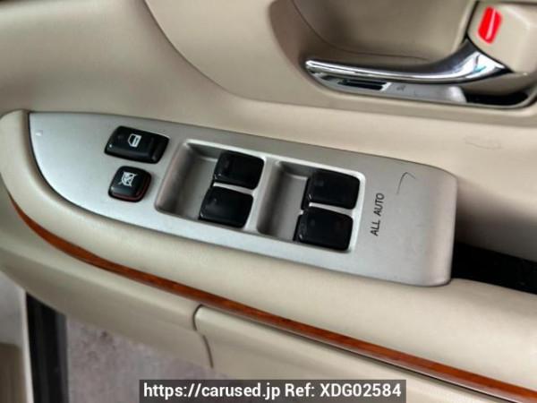 Used 2003 AT toyota harrier MCU30W Image[16]