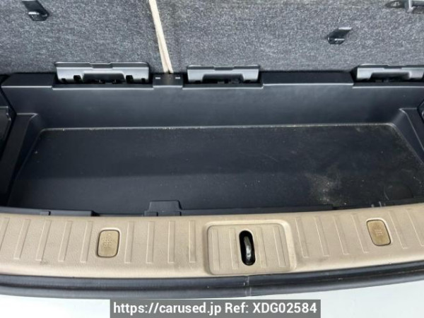 Used 2003 AT toyota harrier MCU30W Image[43]