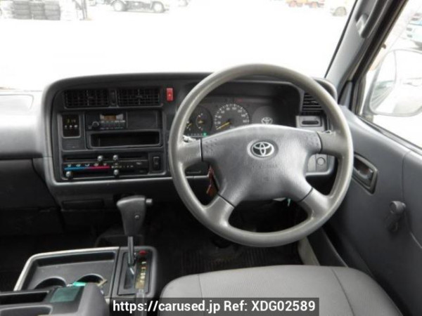 Used 2000 AT toyota hiace-van RZH111G Image[15]