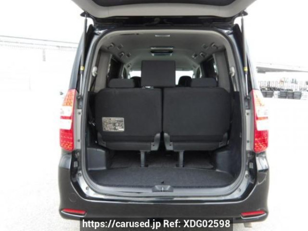 Used 2012 AT toyota noah ZRR70W Image[6]