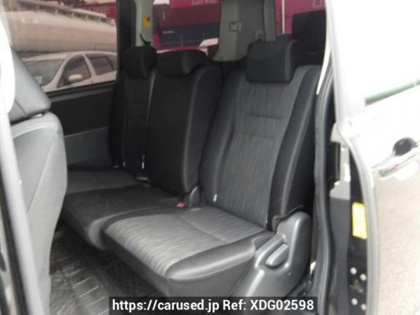 Used 2012 AT toyota noah ZRR70W Image[14]