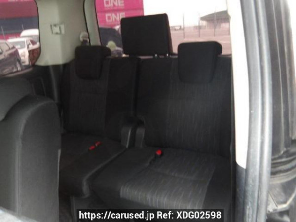 Used 2012 AT toyota noah ZRR70W Image[16]