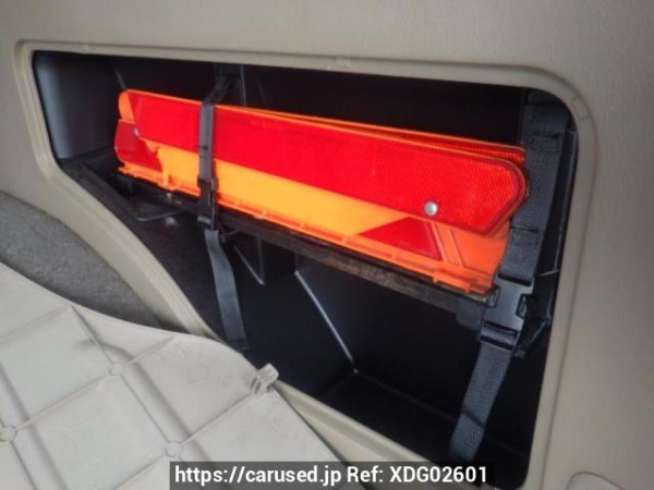 Used 2002 AT toyota hilux-surf RZN185W Image[36]