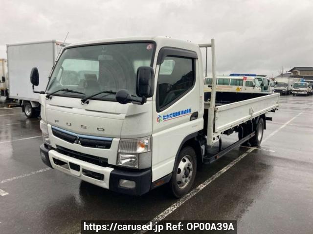 Mitsubishi Fuso Canter 2021 from Japan