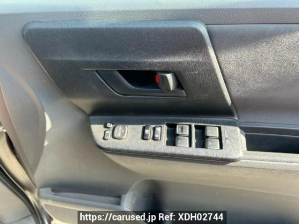 Used 2010 AT toyota noah ZRR70G Image[18]