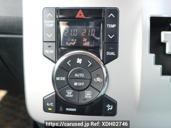 Used 2010 AT toyota noah ZRR70G Image[31]