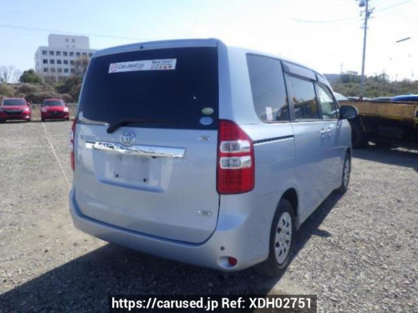 Used 2010 AT toyota noah ZRR70G Image[6]