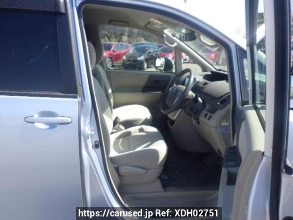 Used 2010 AT toyota noah ZRR70G Image[11]