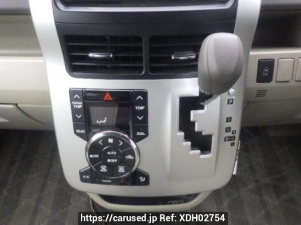 Used 2010 AT toyota noah ZRR70G Image[22]