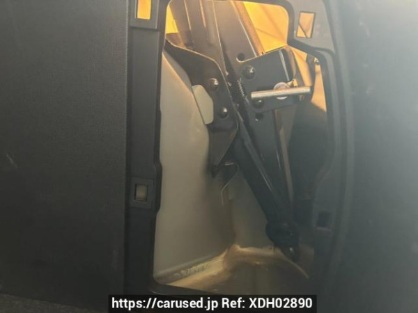 Used 2008 AT mazda demio DE5FS Image[44]