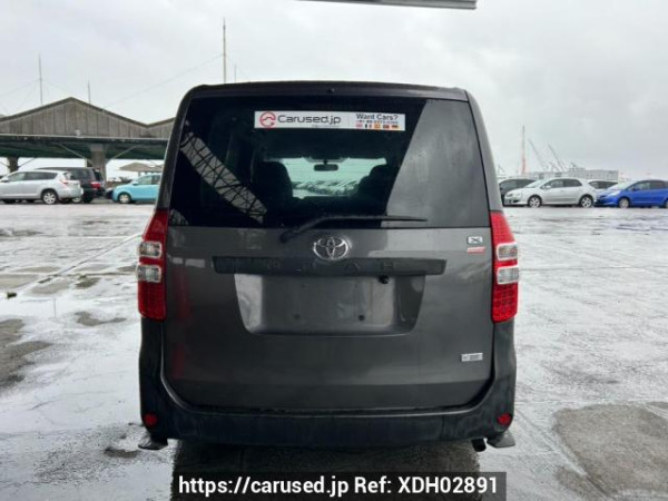 Used 2010 AT toyota noah ZRR70G Image[5]