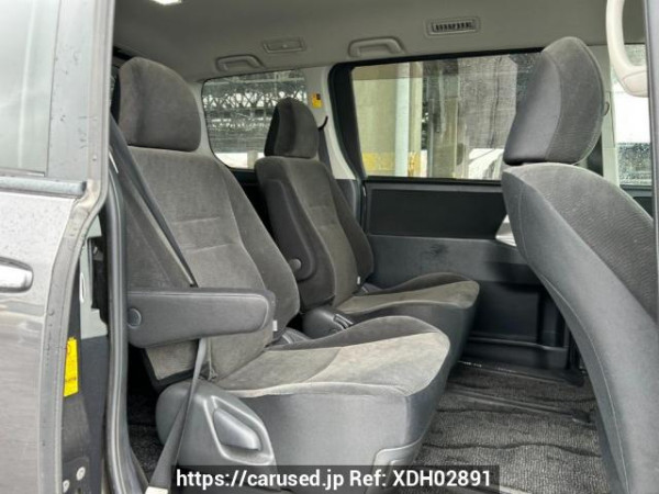 Used 2010 AT toyota noah ZRR70G Image[15]