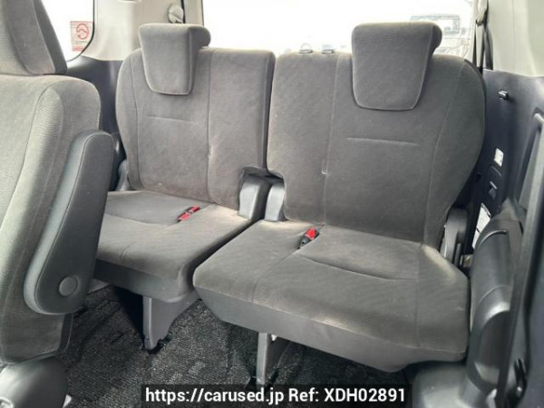 Used 2010 AT toyota noah ZRR70G Image[17]