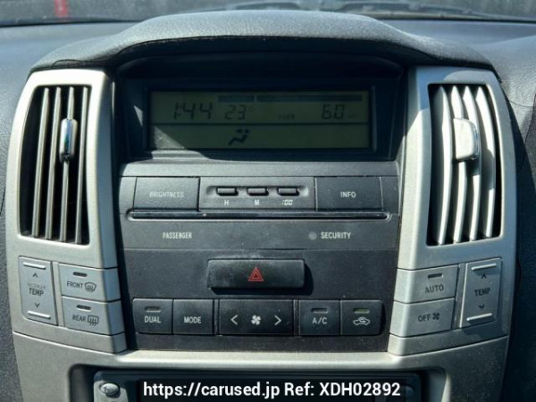 Used 2004 AT toyota harrier ACU30W Image[23]