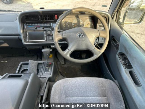 Used 2002 AT toyota hiace-van RZH112V Image[18]