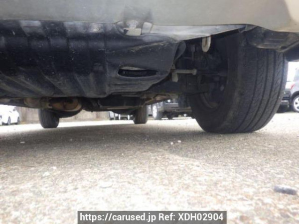 Used 2002 AT toyota regius-wagon RCH41W Image[30]