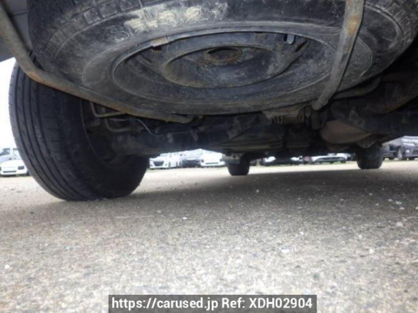 Used 2002 AT toyota regius-wagon RCH41W Image[32]